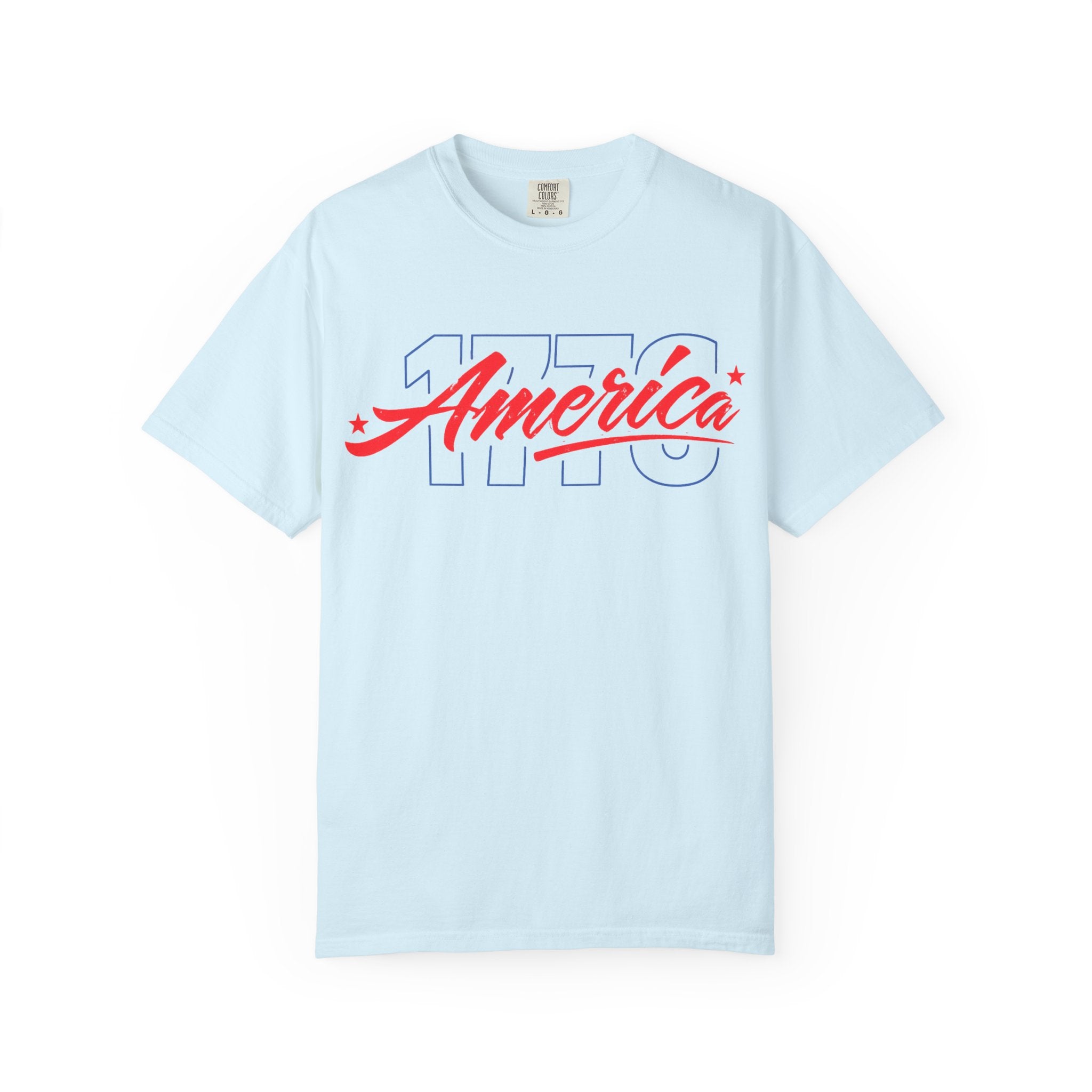 America Script Tee — Retro Patriotic USA Graphic T-Shirt