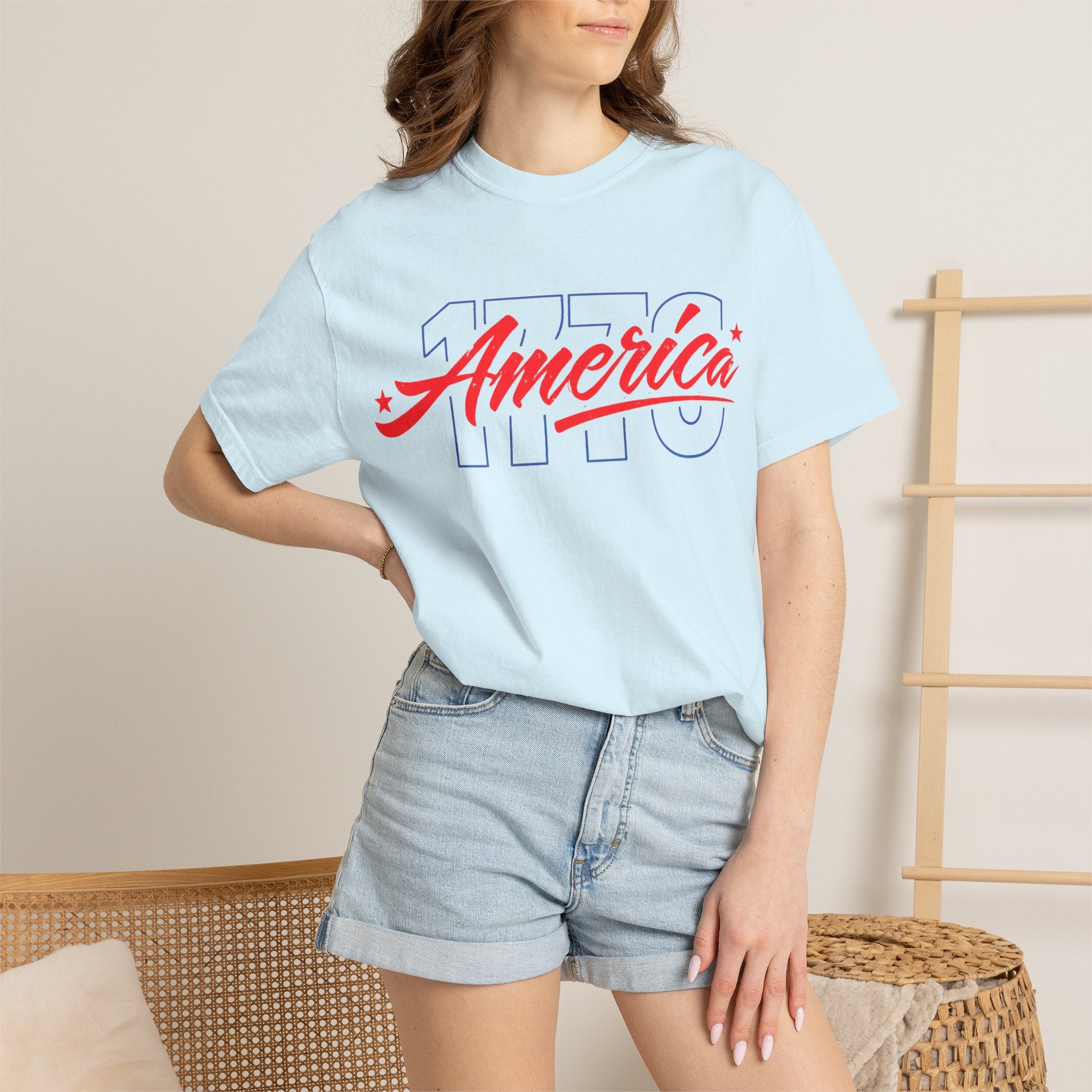 America Script Tee — Retro Patriotic USA Graphic T-Shirt