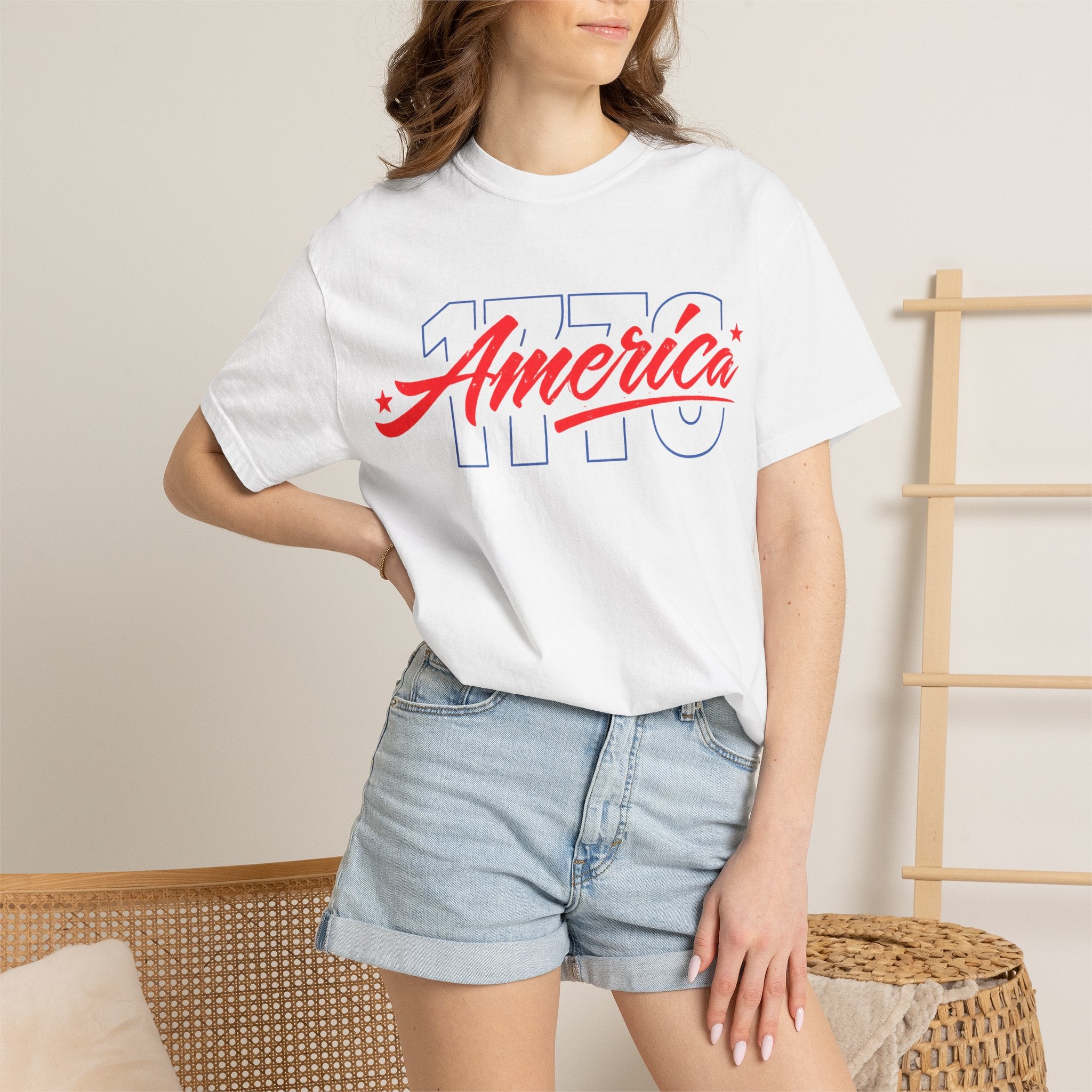 America Script Tee — Retro Patriotic USA Graphic T-Shirt